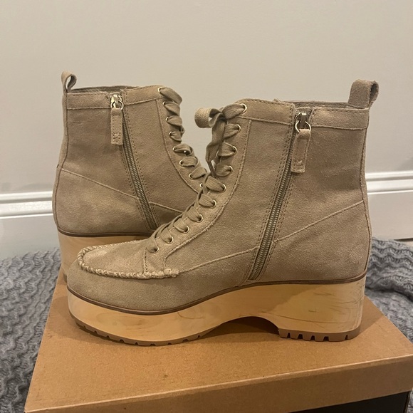 KELSI DAGGER Brooklyn Whip Clog Suede Booties (Fawn) - Picture 3 of 15